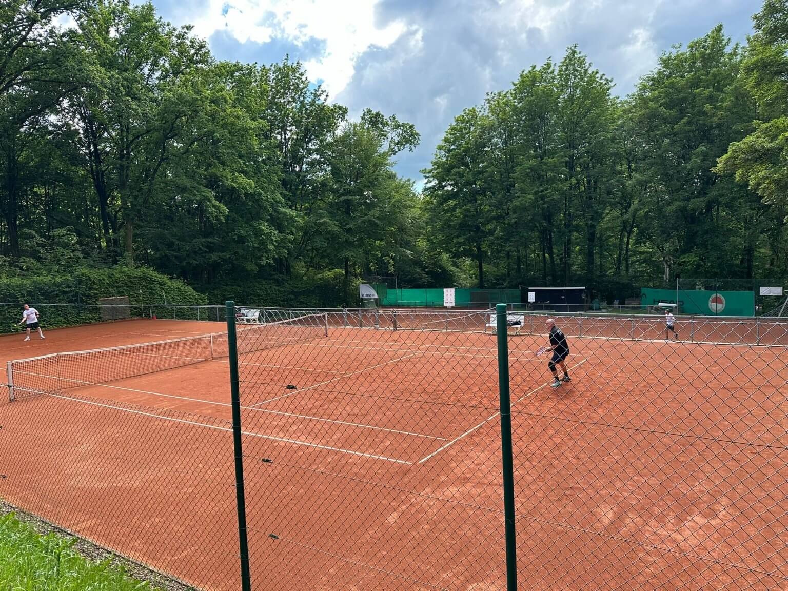 36dc00f5-8e0b-45a7-b1b9-b15998b08b65